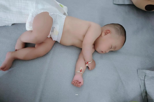 贵阳孕妇肚脐周围发青